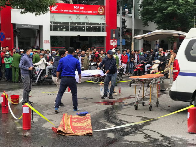 Hà Nội: Nữ tài xế Mercedes GLC gây tai nạn liên hoàn không sử dụng rượu, bia ảnh 1