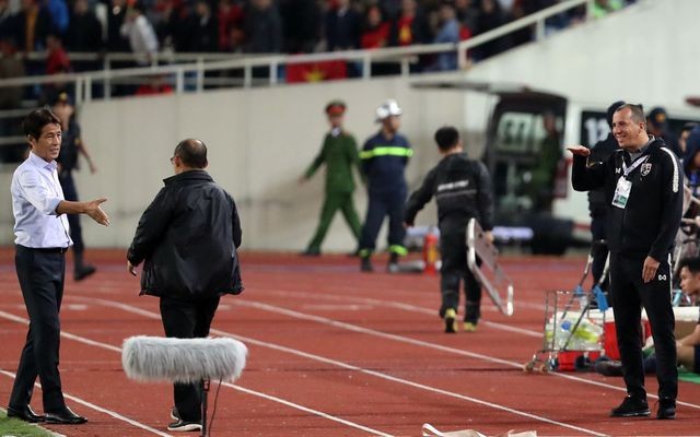 Miệt thị thầy Park, trợ lý HLV Thái Lan có thể đối mặt với án phạt nặng ảnh 1