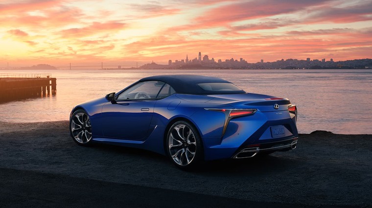 Lexus LC500 mui trần trứ danh đã ra mắt tại Triển lãm ô tô Los Angeles ảnh 7