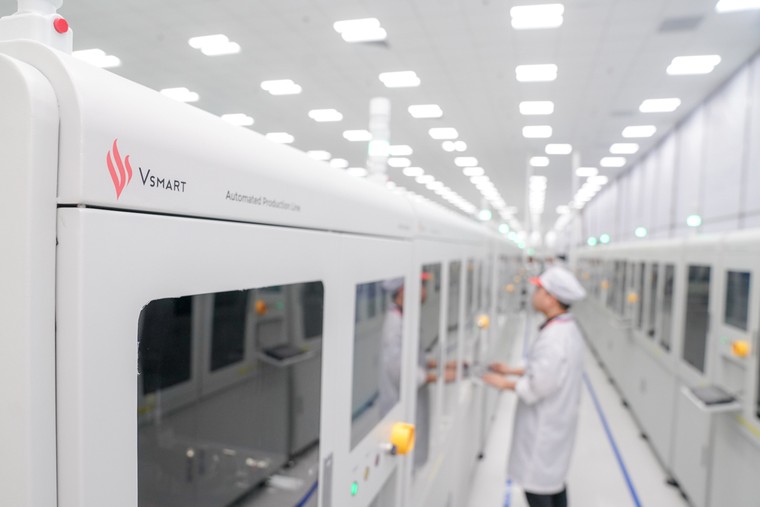 Đã mắt với dàn robot tối tân trong 'siêu đại bản doanh' của Vsmart ảnh 10