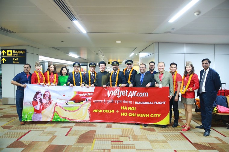 Vietjet tiên phong khai trương hai đường bay thẳng từ Việt Nam tới New Delhi (Ấn Độ) ảnh 4