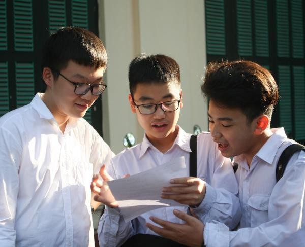 Giảm áp lực thi vào lớp 10 bằng cách giảm số lượng môn thi ảnh 1