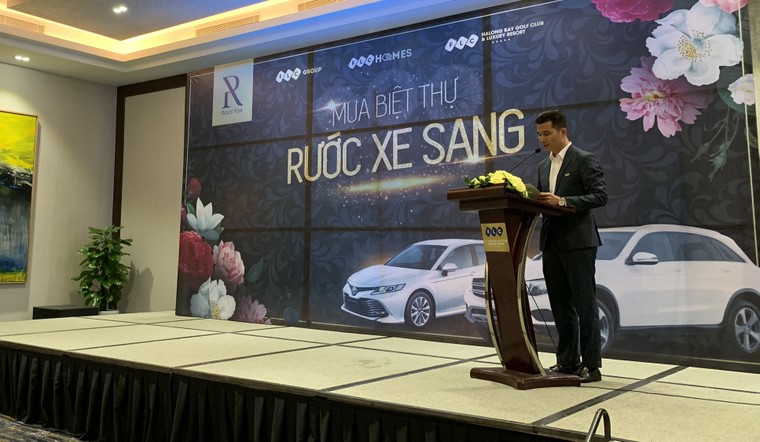 Trước thềm năm mới, Tập đoàn FLC tri ân khách hàng bằng xe sang hoành tráng ảnh 1