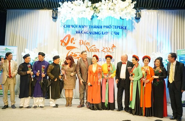 Thêm đường bay mới, thêm cơ hội bay thẳng cho Việt kiều tại Séc từ tháng 3/2020 ảnh 1