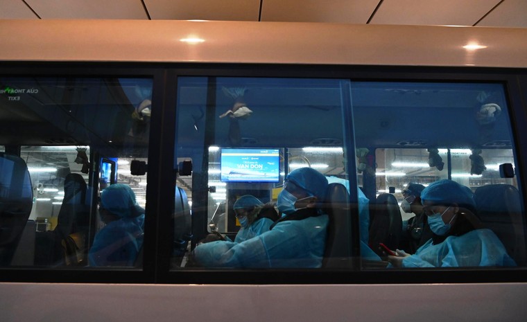 Quy trình đón người Việt từ Vũ Hán về nước tại Sân bay Vân Đồn có gì đặc biệt? ảnh 5