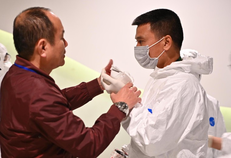 Quy trình đón người Việt từ Vũ Hán về nước tại Sân bay Vân Đồn có gì đặc biệt? ảnh 3