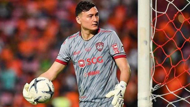 Muangthong United lên tiếng về tương lai Văn Lâm ảnh 1