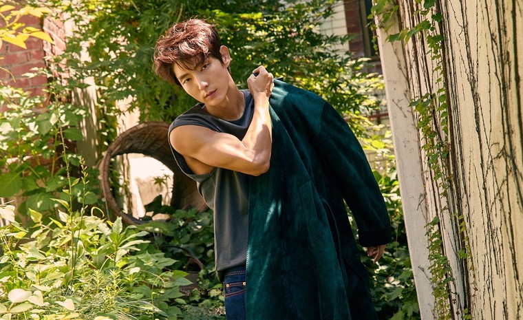 8 tài tử Hàn bị gọi tên sau khi So Ji Sub công bố cưới vợ kém 17 tuổi ảnh 6