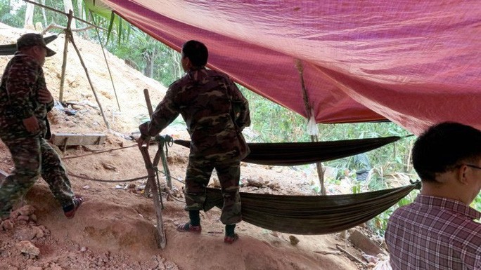 Phát hiện mỏ vàng có trữ lượng khoảng 8 tấn ở Quảng Bình bị khai thác trộm ảnh 1