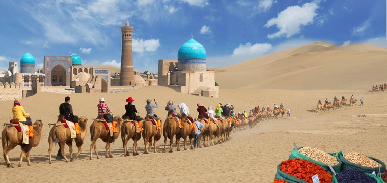 Nhắc đến Mongolia, người ta sẽ nghĩ ngay đến...?