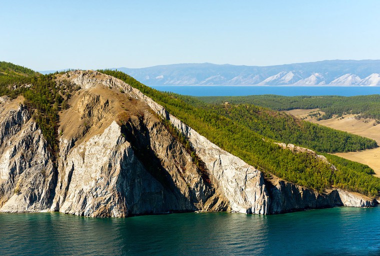 Nước Nga có biệt danh là gì?