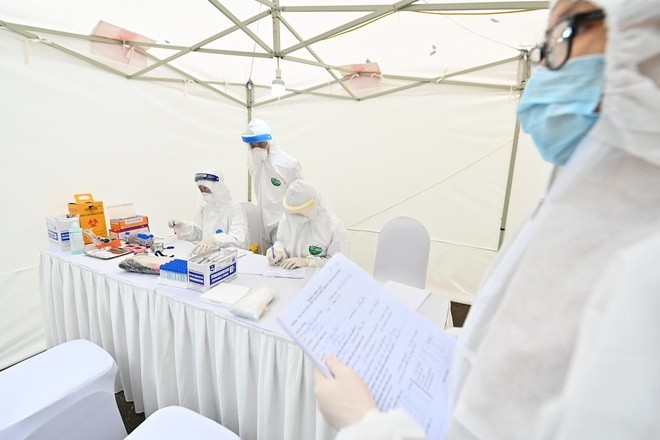 Sức khỏe bệnh nhân 137 dương tính sau khi xuất viện giờ ra sao? ảnh 1