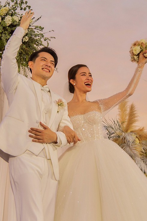 Đông Nhi và Ông Cao Thắng khoe ảnh siêu âm, xác nhận có con đầu lòng ảnh 2