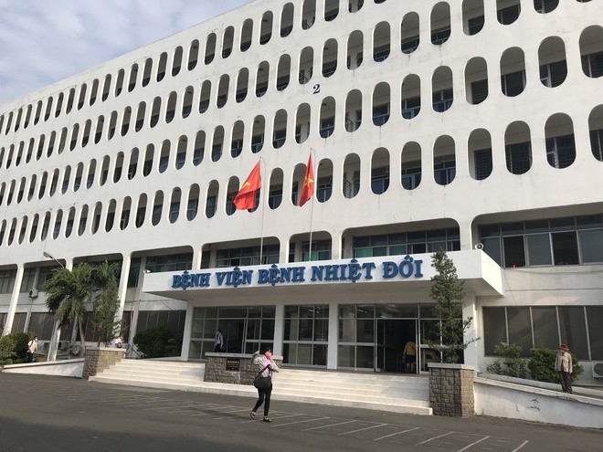 Bệnh nhân 91 âm tính trở lại, phổi vẫn tổn thương nặng ảnh 1