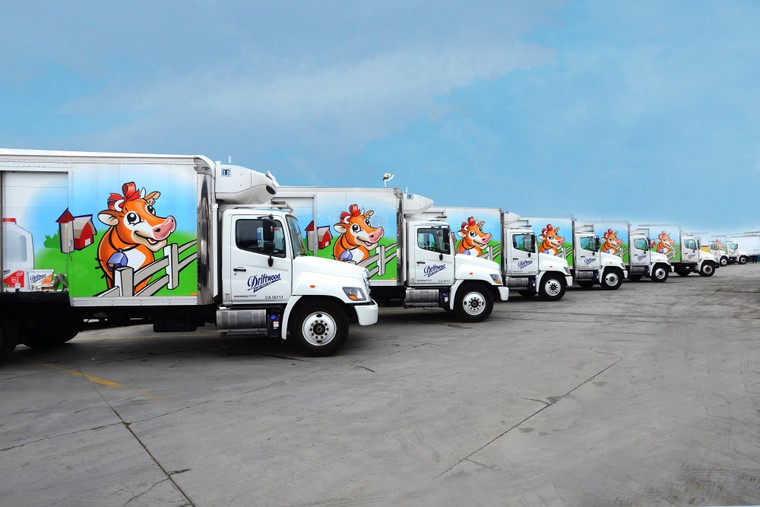 Vinamilk và nhà máy sữa tại Mỹ cùng chung tay để ủng hộ người dân gặp khó khăn trong đại dịch COVID-19 ảnh 7