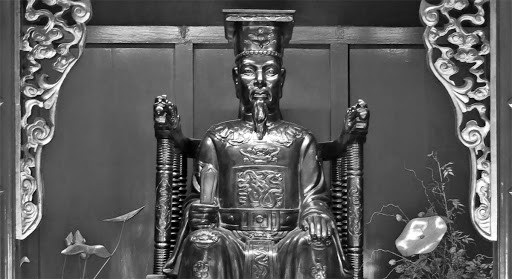 Vị vua nào là người trị vì lâu nhất lịch sử Việt Nam?