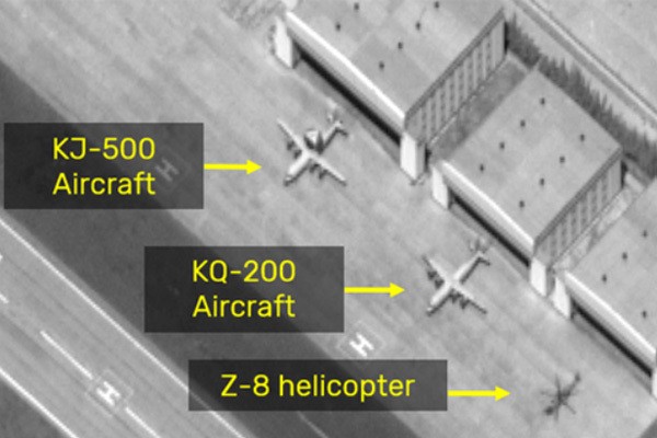 Phản ứng của Việt Nam về việc máy bay do thám Trung Quốc xuất hiện ở Trường Sa ảnh 1