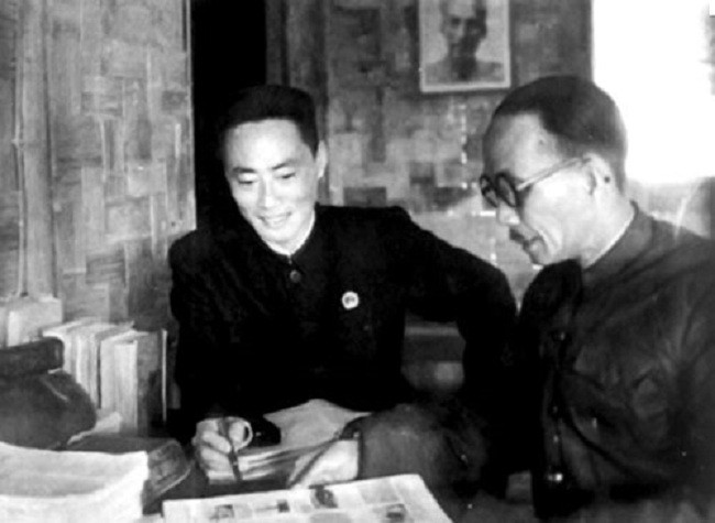 Công việc chính của ông tại đây là gì?