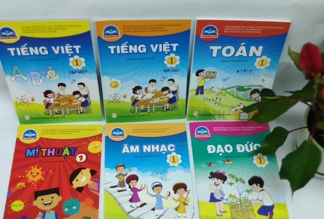 Giáo viên sẽ được tập huấn dùng SGK lớp 1 như thế nào? ảnh 1