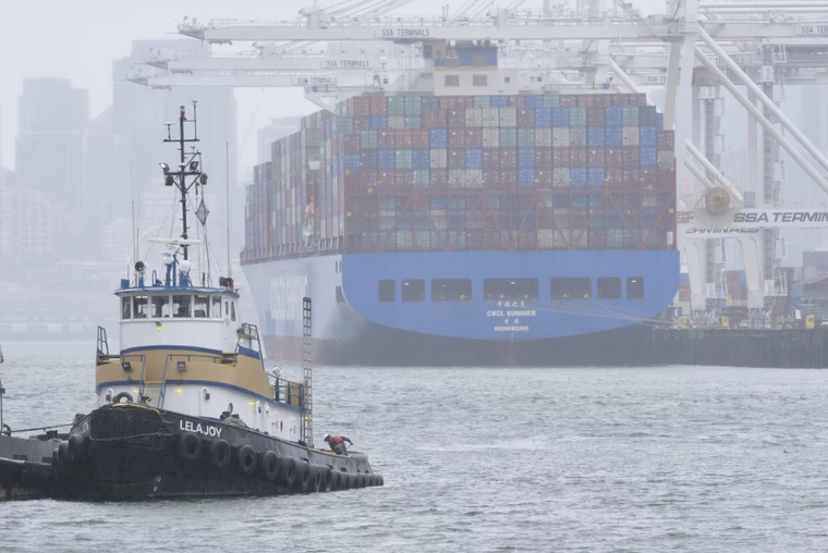 Doanh nghiệp chịu trận giữa căng thẳng Mỹ - Trung ảnh 2