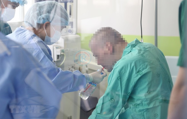 Chiều 25/6: Việt Nam không có ca mắc COVID-19 mới, BN 91 đã tự ngồi dậy được ảnh 2