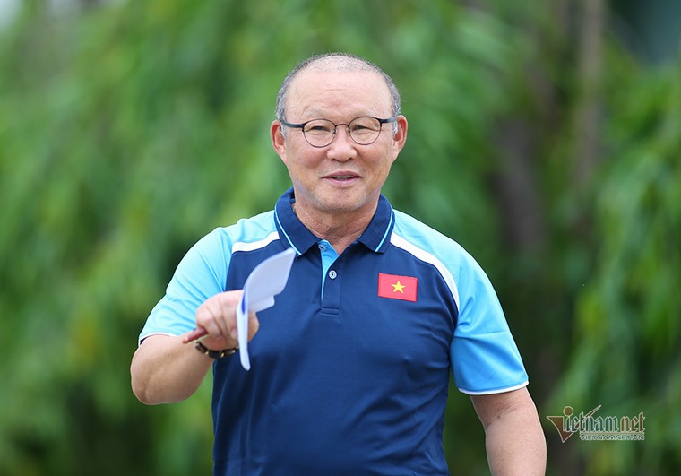 U22 Việt Nam: Thầy Park bắt tay làm thôi, đừng than thở ảnh 2