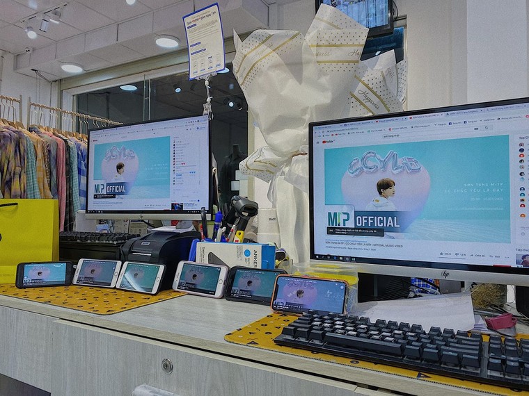 Chiêu trò 'cày view' YouTube kỳ lạ của fan Sơn Tùng M-TP ảnh 2