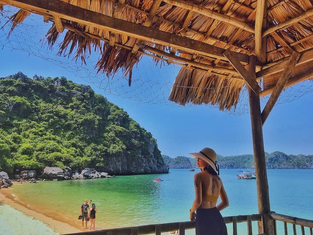 Chẳng cần đi Âu đi Á, 'vịnh biển đẹp nhất thế giới' đang chờ bạn khám phá ngay mùa hè này ảnh 6