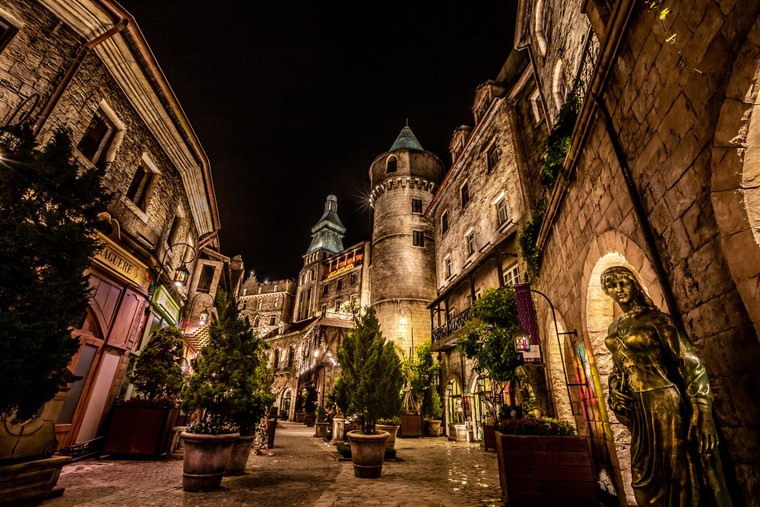 Vô số chương trình kích cầu khủng từ các điểm đến, khách sạn, resort… tại Đà Nẵng ảnh 3