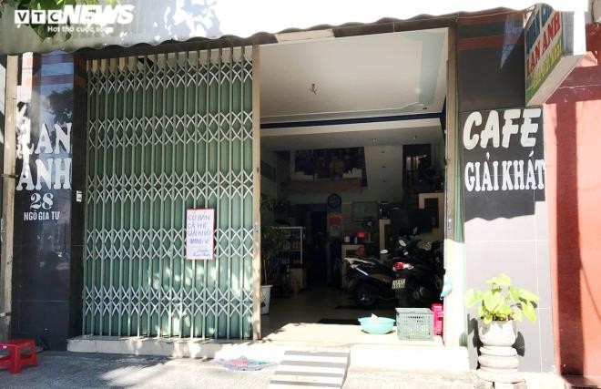 Đường phố Đà Nẵng vắng lặng trong ngày đầu giãn cách xã hội ảnh 10
