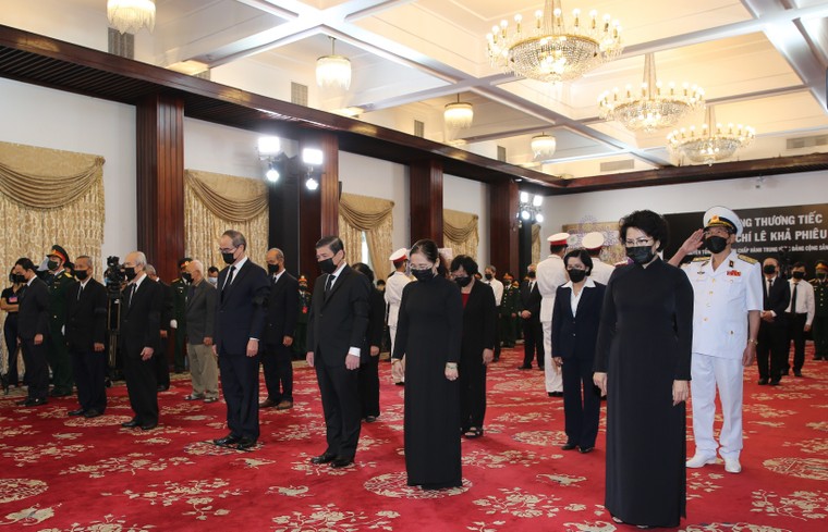 Lễ viếng nguyên Tổng Bí thư Lê Khả Phiêu ảnh 10