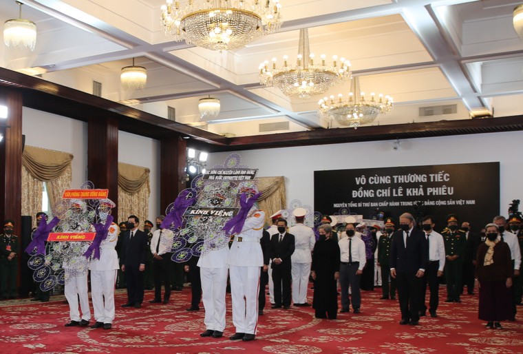 Lễ viếng nguyên Tổng Bí thư Lê Khả Phiêu ảnh 11