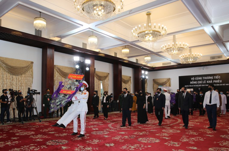 Lễ truy điệu, lễ an táng nguyên Tổng Bí thư Lê Khả Phiêu ảnh 15