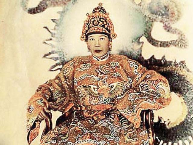 Quê của bà ở đâu?