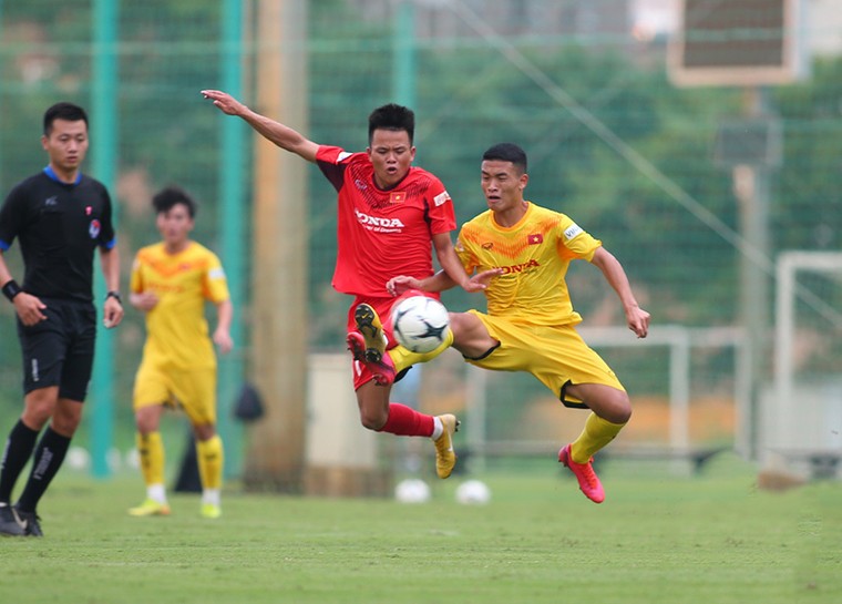 U22 Việt Nam kết thúc tập trung, thầy Park 'chấm'... đủ đội hình ảnh 2