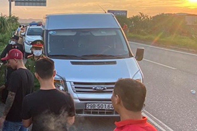 Tạm giữ tài xế và phụ xe tông Cảnh sát cơ động tử vong ảnh 1