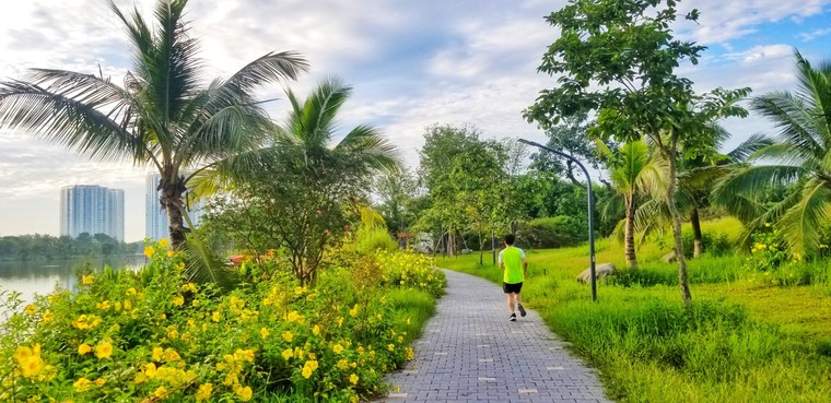 Ngắm bình minh đẹp tựa tranh vẽ tại khu đô thị xanh Ecopark ảnh 3