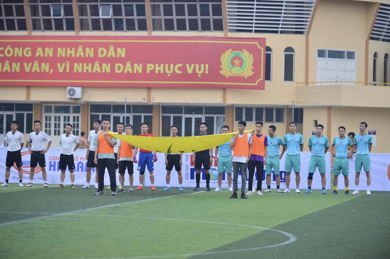 Đã tìm ra ngôi vị vô địch của Giải bóng đá Kinh tế Môi trường lần thứ I-2020 ảnh 1