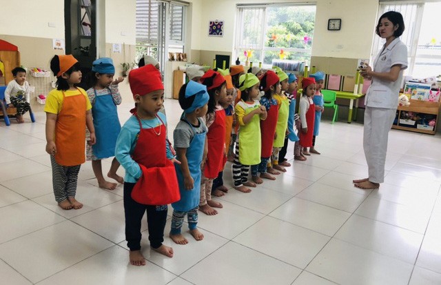 Thiếu giáo viên, có nên hạ tiêu chí tuyển dụng? ảnh 1