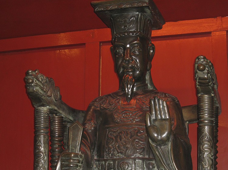 Vua nào đổi tên nước từ Đại Cồ Việt thành Đại Việt?