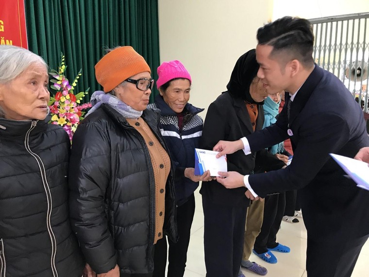 Danko Group trao hỗ trợ thường xuyên cho 20 người có hoàn cảnh đặc biệt khó khăn ảnh 2