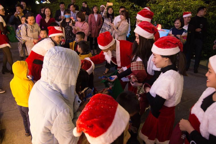 Trầm trồ với xứ sở Giáng Sinh đẹp tựa trời Âu tại các khu nghỉ dưỡng FLC ảnh 4