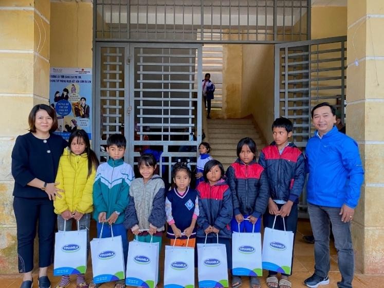 Vinamilk đồng hành cùng chương trình Cặp lá yêu thương ảnh 5