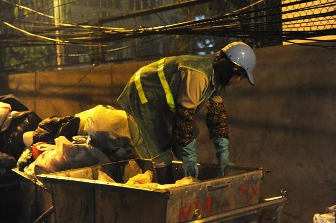 'Thân cò' lặn lội cuối năm ảnh 3