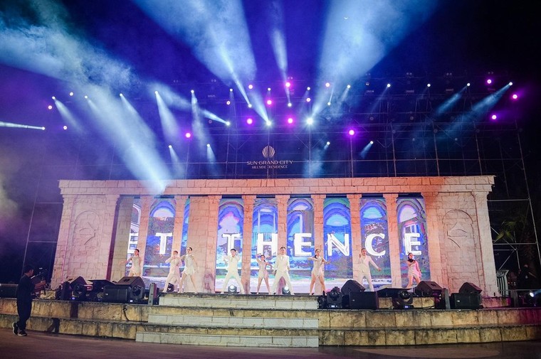 Shophouse The Center tại Nam Phú Quốc 'nóng bỏng tay' ngày chào sân ảnh 1