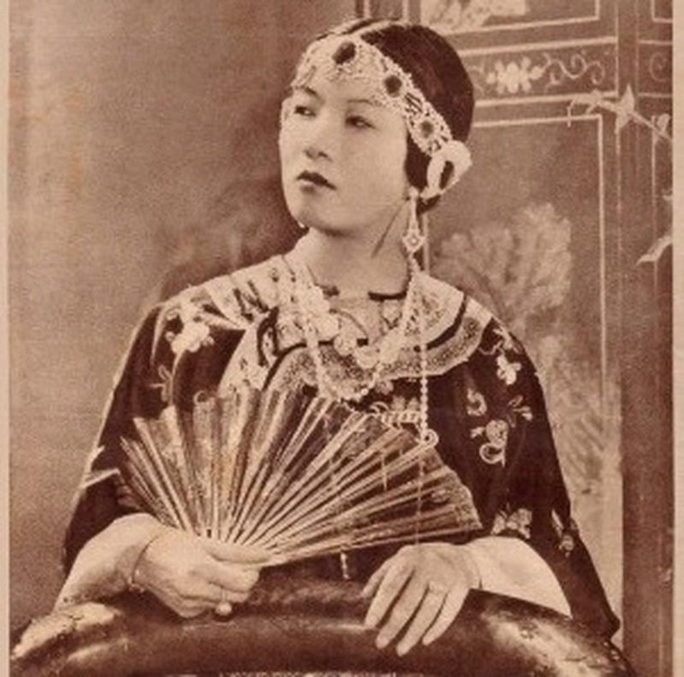 Nữ diễn viên Việt Nam đầu tiên đóng phim tại châu Âu là ai?