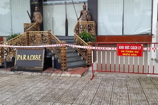 Quảng Nam tạm dừng các dịch vụ karaoke, massage từ trưa 26/11 ảnh 1