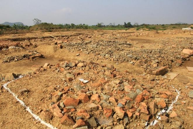 Phát hiện dấu tích kiến trúc độc đáo ở trung tâm Thành nhà Hồ (Thanh Hóa) ảnh 1