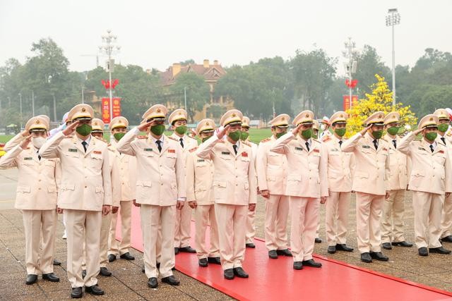 Lãnh đạo Đảng, Nhà nước vào Lăng viếng Chủ tịch Hồ Chí Minh ảnh 7