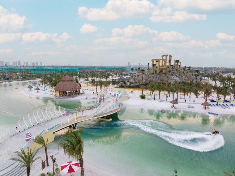 Mang biển về thành phố, siêu đô thị của Vinhomes khuấy đảo thị trường phía Đông Hà Nội ảnh 2